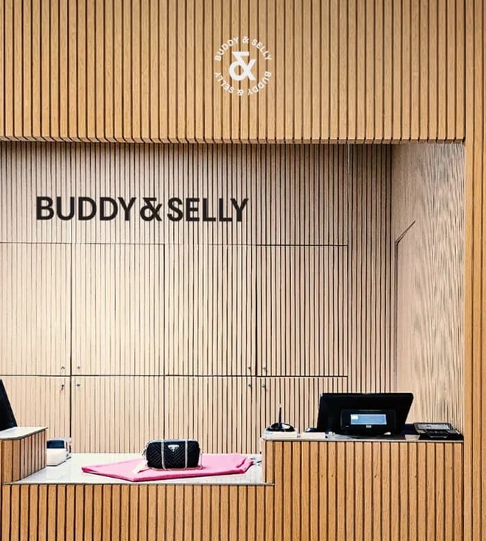 Quadrati — Q Buddy — Progetto Holdup Agency